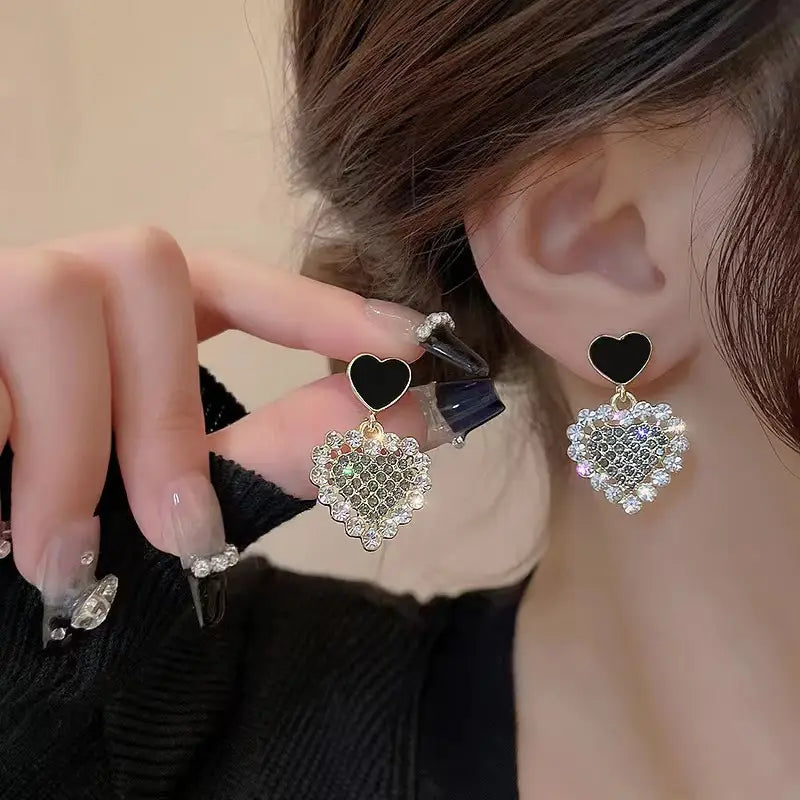 Korean Premium Zirconia Black Heart Drop Earring