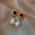 45216 gold pearl beautiful Earring