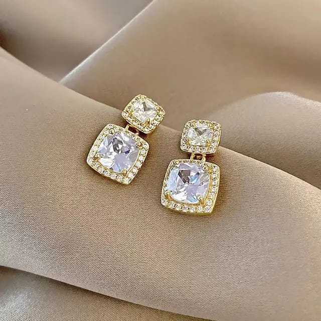 60220 luxurious Beautiful Earring