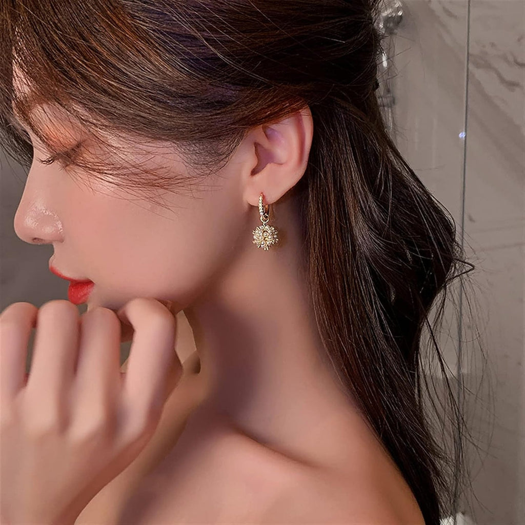 60712 Korean Beautiful Pearl And Zirconia Earring