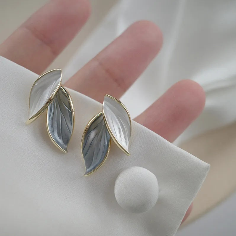 Korean Leaf Design Unique Beautiful Earring