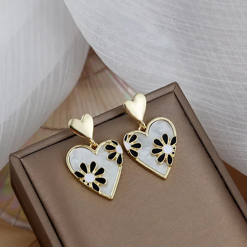 45208 Heart Shape Cute Earring