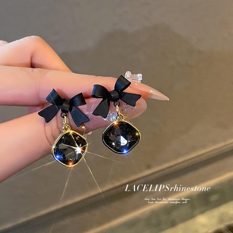 Korean Elegant Lady Black Zircon Bow Dangle Earring