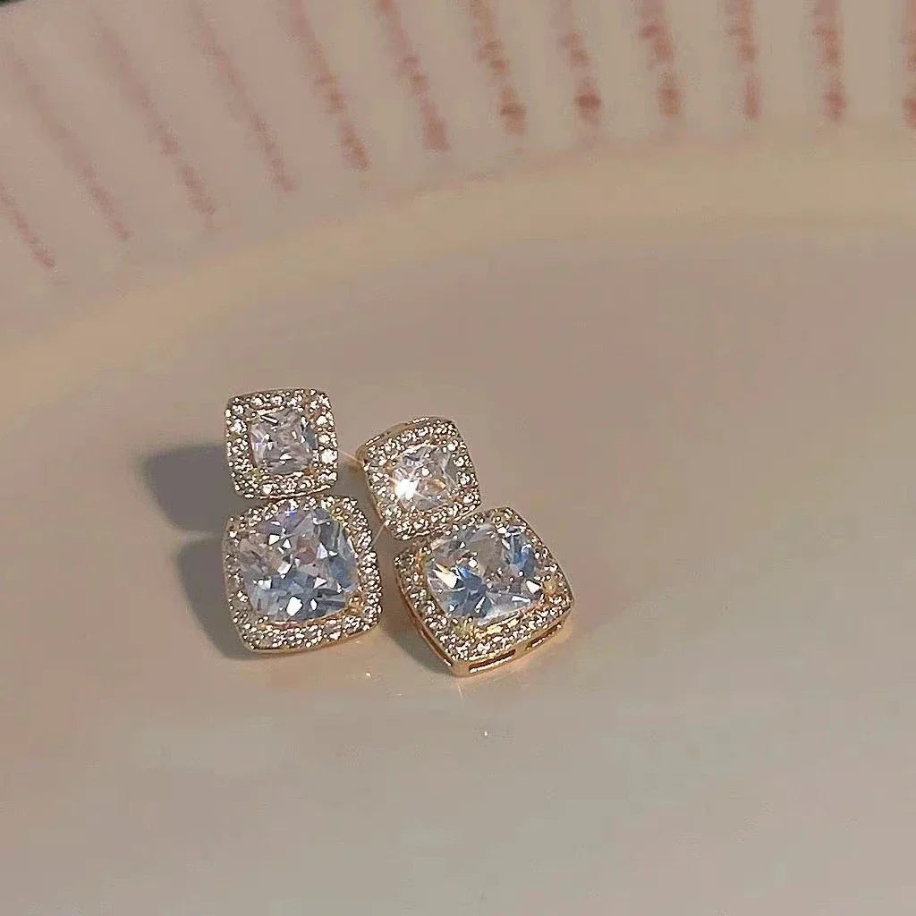 60524 Korean unique Square Luxury Diamond Earring